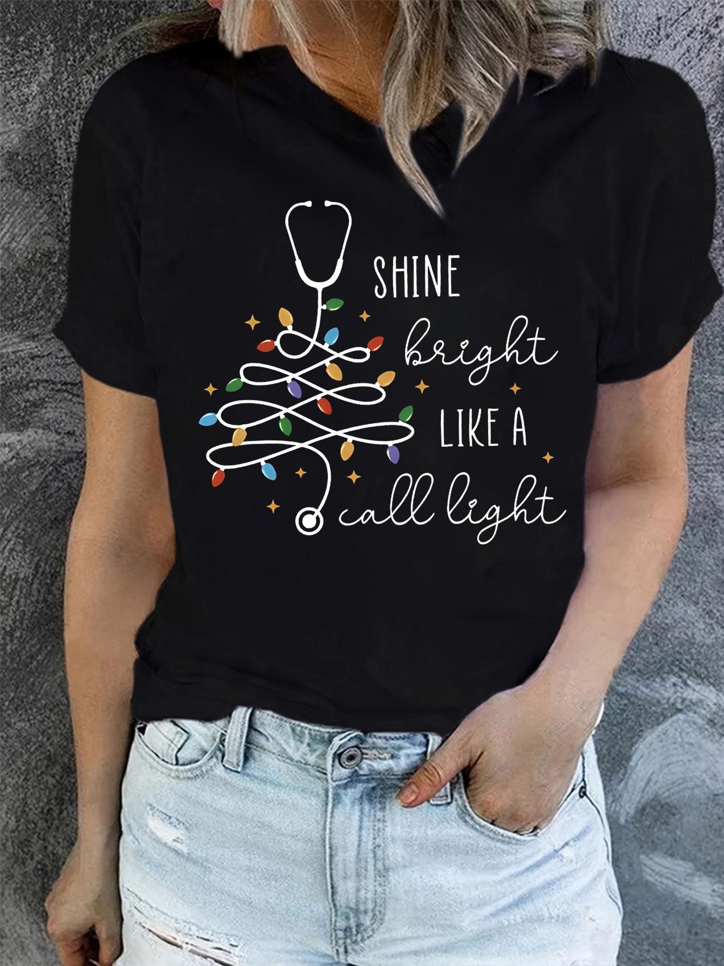 Women s Funny Nurse Christmas T-Shirt Shine Bright Like A Light Holiday Graphic Tee with Summer Sleeved Harajuku Streetwear... S разноцветный