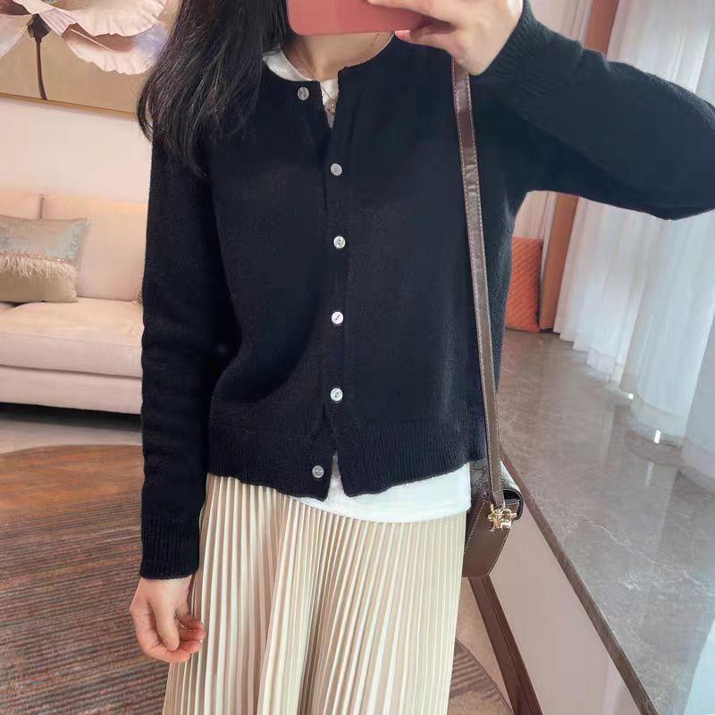 

Spring and Autumn Lazy Wind Solid Color Crew Neck Sweater Jacket Women s Premium Sense Simple Versatile Outer Wear Knitted Cardigan Women average size 56-112 чорний
