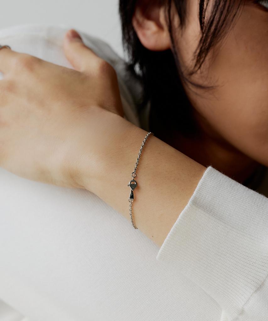 Silvertag Stb-26Ss8 Serpent Chain Bracelet