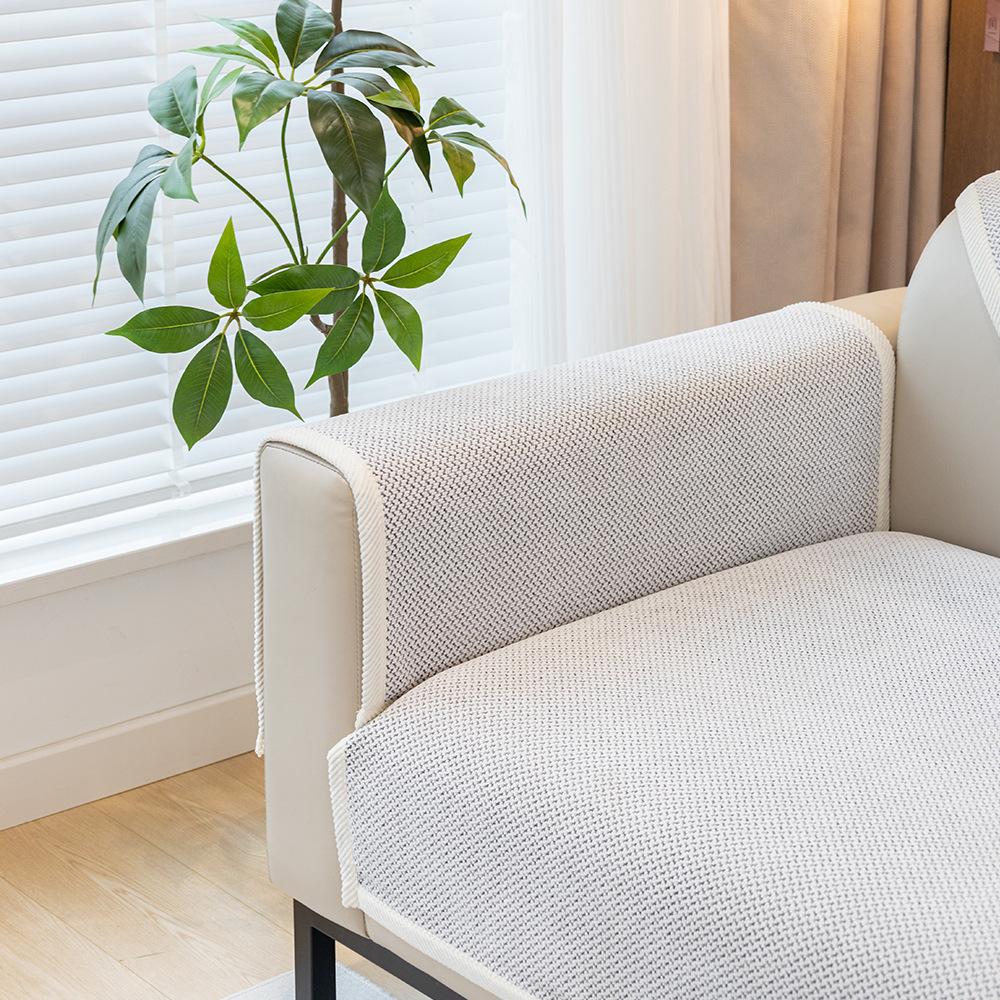 Modernes Luxus-Sofakissen, universell einsetzbar für alle Jahreszeiten, einfacher und hochwertiger Sitzkissenbezug mit ruhigem Schneefall, rutschfester Bezug