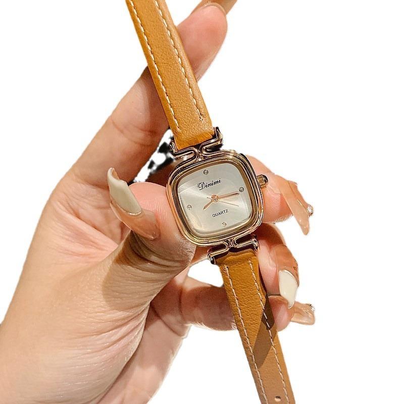 Fashion Light Luxury Women'S Watch Simple Retro Square Temperament Women'S Watch Rose Gold Leather Strap Watch