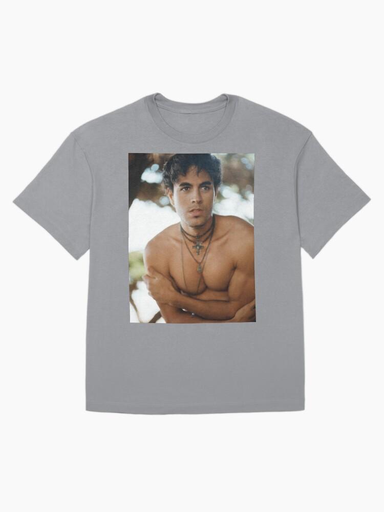 Enrique Iglesias Enrique Iglesias Shirtless Oversized T-Shirt
