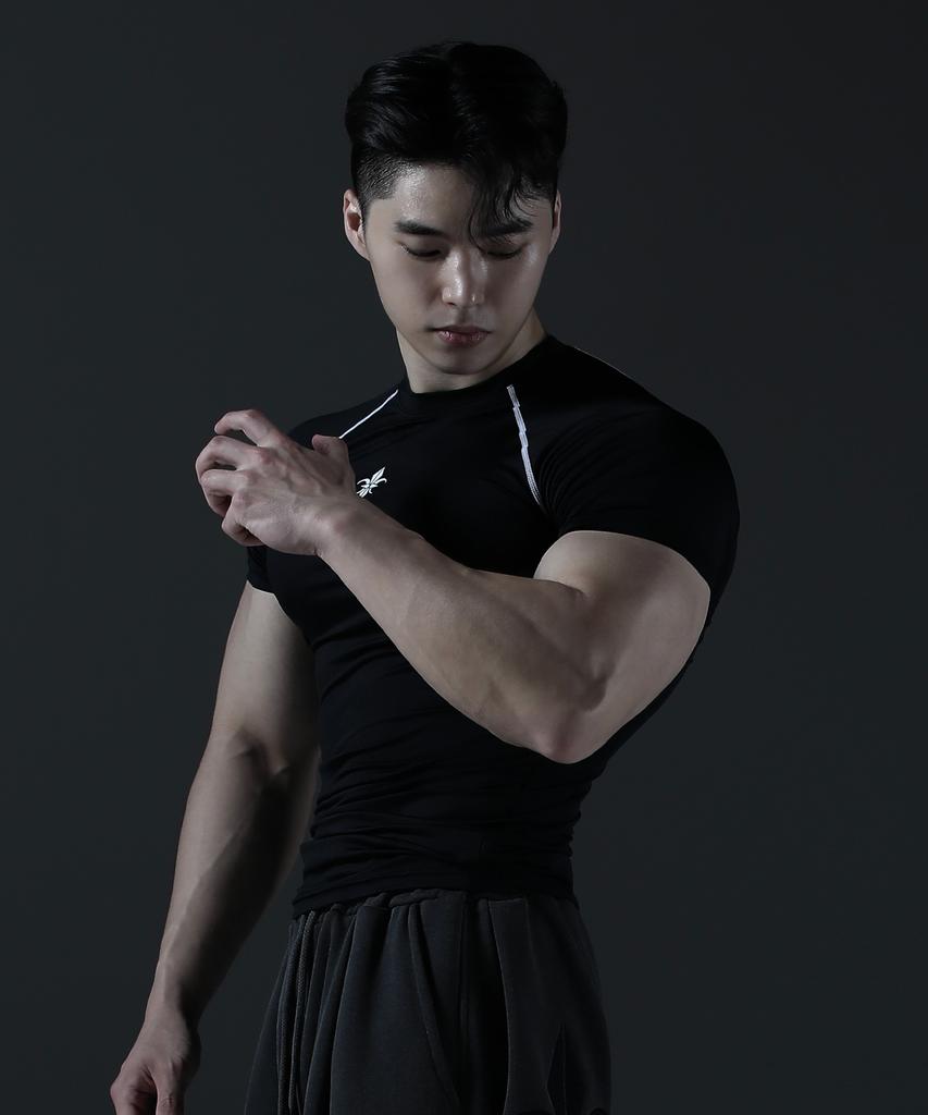CARMID Noble Line Compression Short Sleeve [Black]
