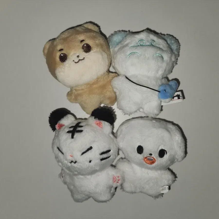 

Monsta X Неофициальная товарная кукла