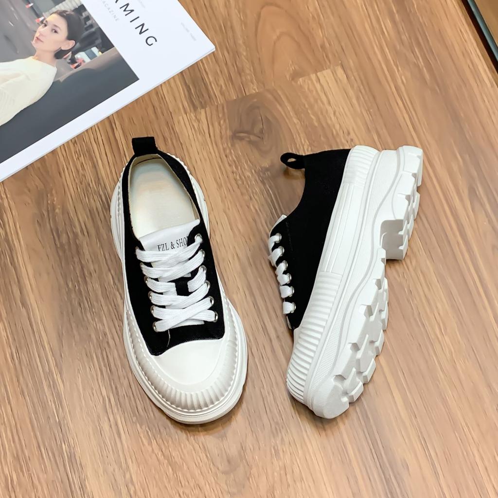 platform-soled muffin shoes women's small height increase versatile casual sports shoes women's school style French canvas lace-up women's shoes