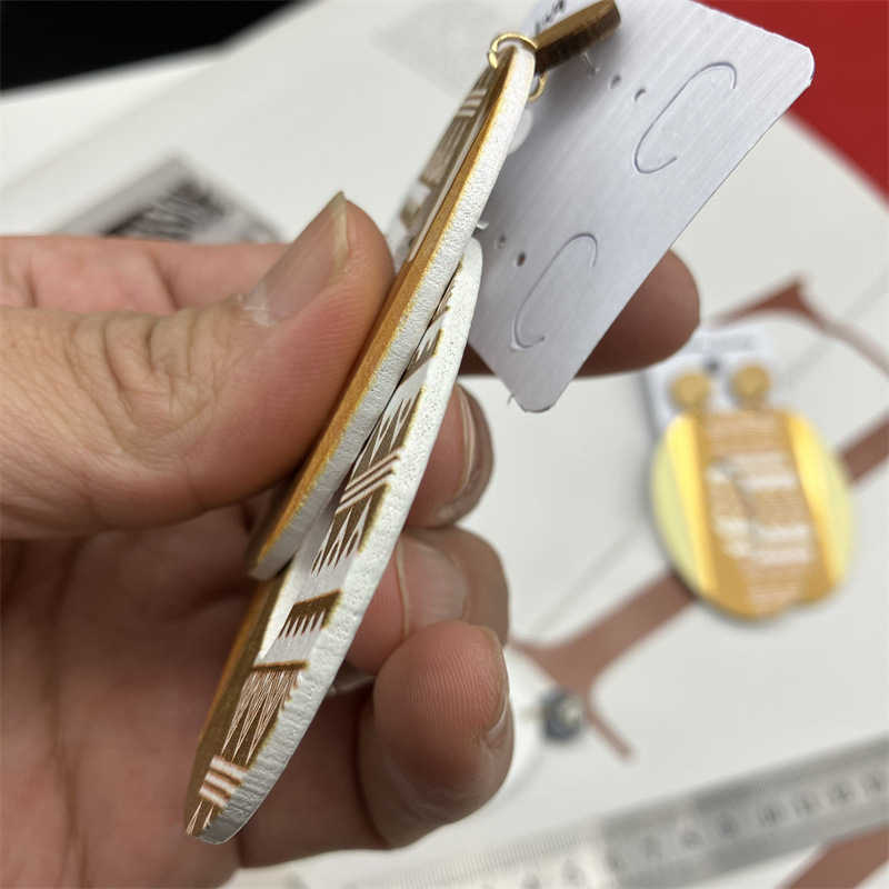 Mid-Ancient Bohemian Style Vintage Jewelry Earrings Fashion Wood Ornament