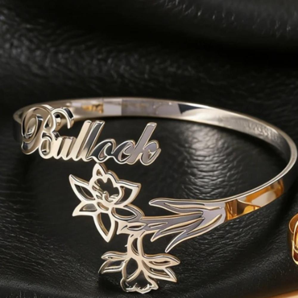 

Personalized Custom Name Birth Flower Bangle Bracelet For Women Kids Customized Name Bangles Couple Child Birthday Jewelry Gift sliver color&kids(13cm)