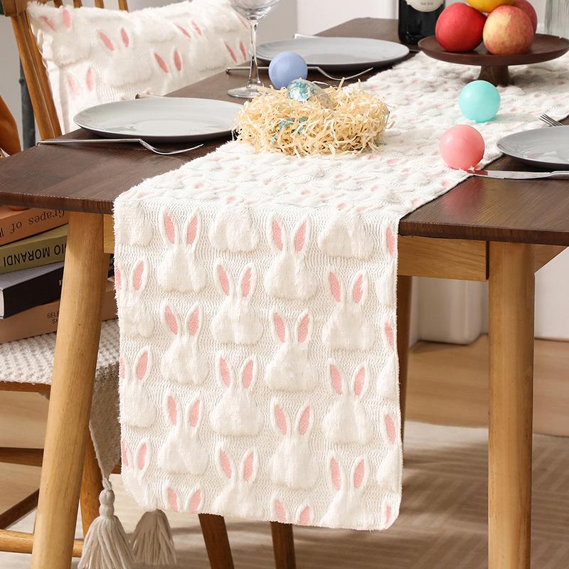 

Easter Nordic Plush Table Runner Cartoon Rabbit Party Party Long Tablecloth for Dinner Soft and Comfortable Decorative Cloth 33x183cm