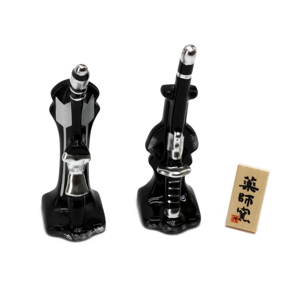 Osaka Choseido May Festival Helmet Compact Mini Success Black with White Folding Screen Doll, Ornament, Helmet, Ceramic, Helmet, Lacquer,