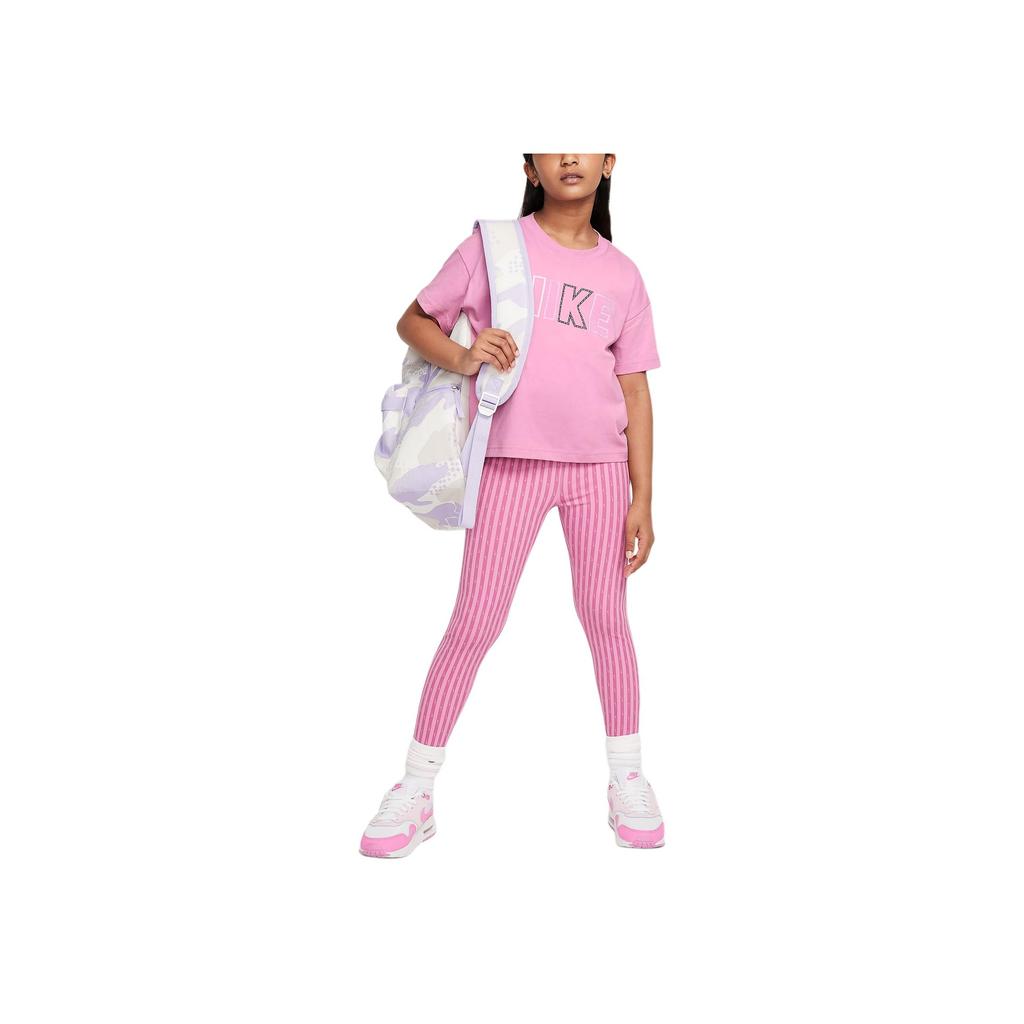 Nike Sportswear Essentials Soft Comfortable Casual Short Sleeve T-Shirt Flamingo Pink Kids Tops FZ5561-646