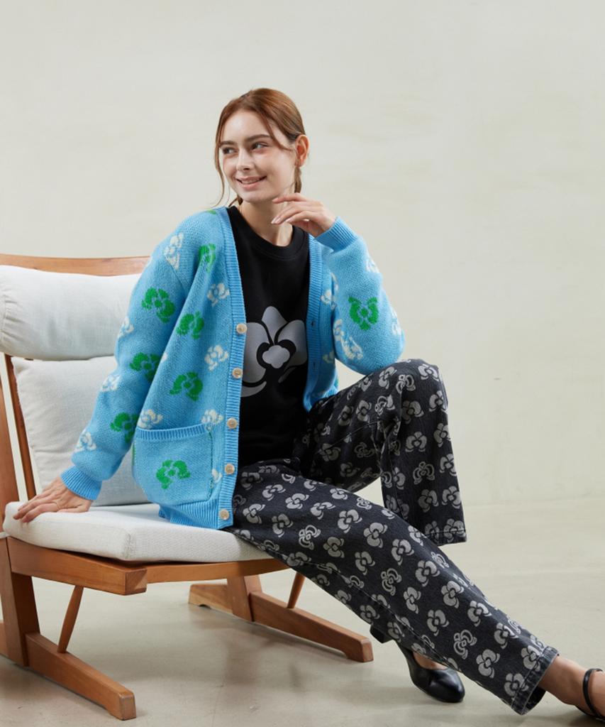 YUJEEOT Phalaenopsis Logo Cardigan - Sky Blue, Pink