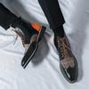 Чоловічі броги мотоциклетні повсякденні черевики до щиколотки картата прошивка індивідуальність демісезонні черевики вінгтіп плаття формальні шкіряні туфлі для смокінга весільні туфлі