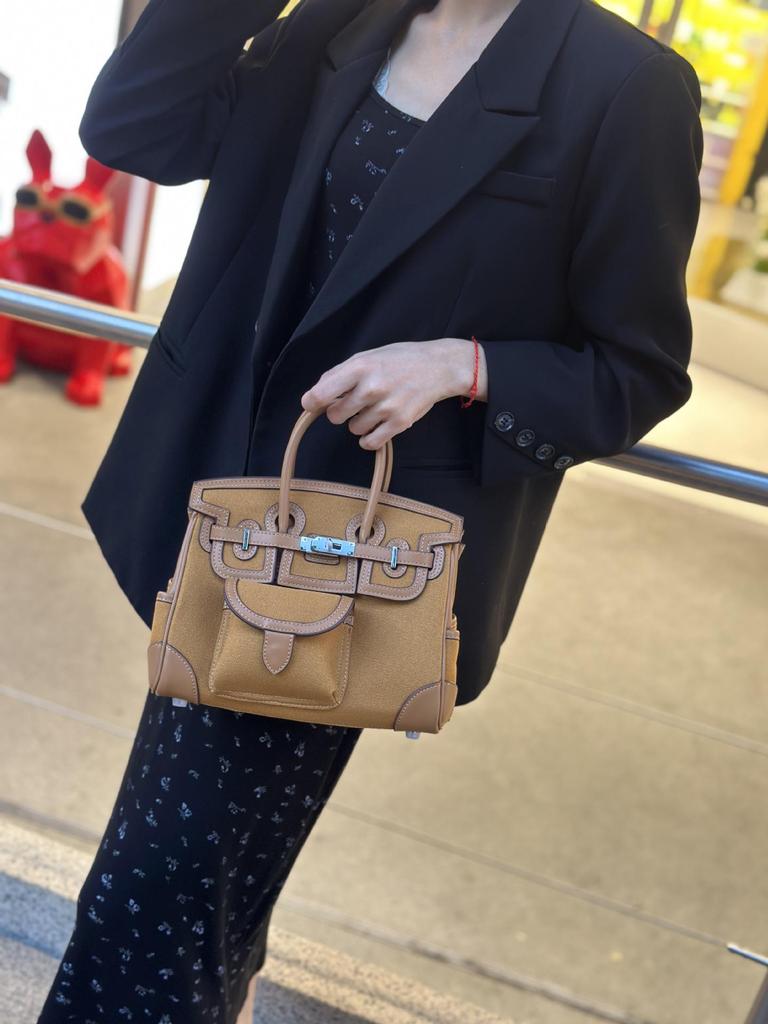 2025 Haute Couture Cargo Birkin Canvas Patchwork Women's Small Handbag with Wide Shoulder Strap