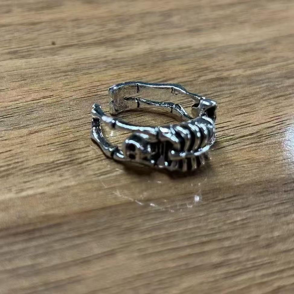 Halloween Rock Punk Totenkopf Offener Ring Herren Überzogener Retro Ring Überzogenes Punk Armband