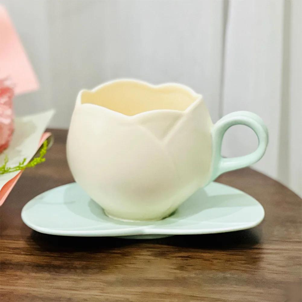 Lovely Tulip Drinking Cup with Saucer Ceramic Tulip Shaped Teacup Creative Vintage Mug Home Afternoon Tea Cappuccino Tableware