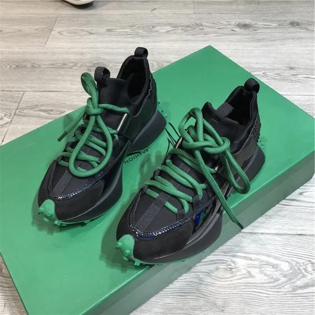 

2024 Новые женские кроссовки Модные осенние женские повседневные туфли Дышащие женские туфли на платформе для папы Кроссовки Zapatillas Mujer 35 зелёный