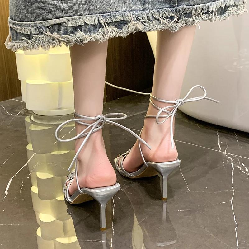 Fashion 2025Low Sandals Woman Leather Large Size Low-heeled Big Rome PU Hoof Heels Slides Fabric Rubber Large Size Low Sandals