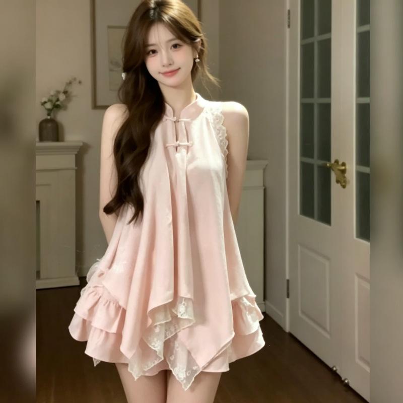 New Chinese-style suit, female summer national style is very good-looking, pink irregular neck top, cake half skirt, a complete set