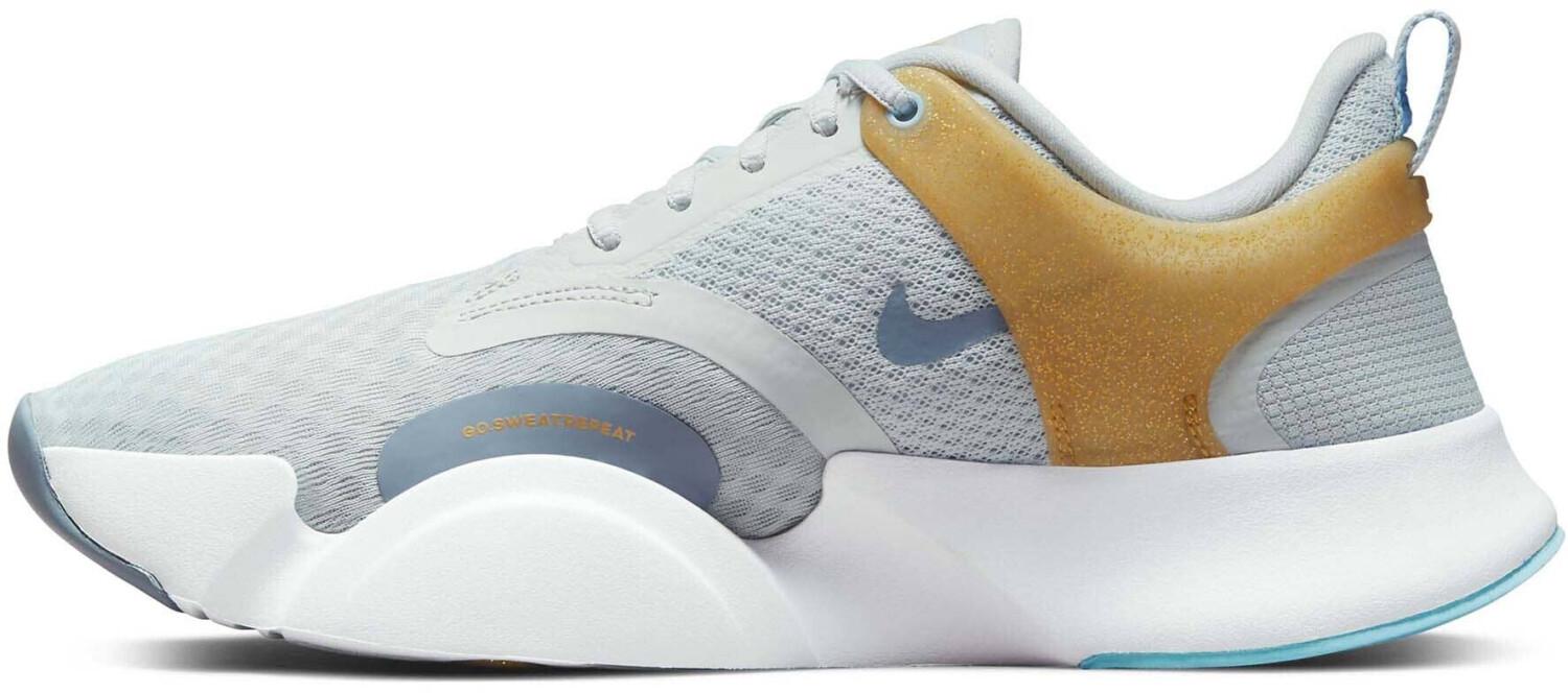

Кроссовки Nike SuperRep Go 2 Woman pure platinum/metallic gold coin/white/ashen slate 42