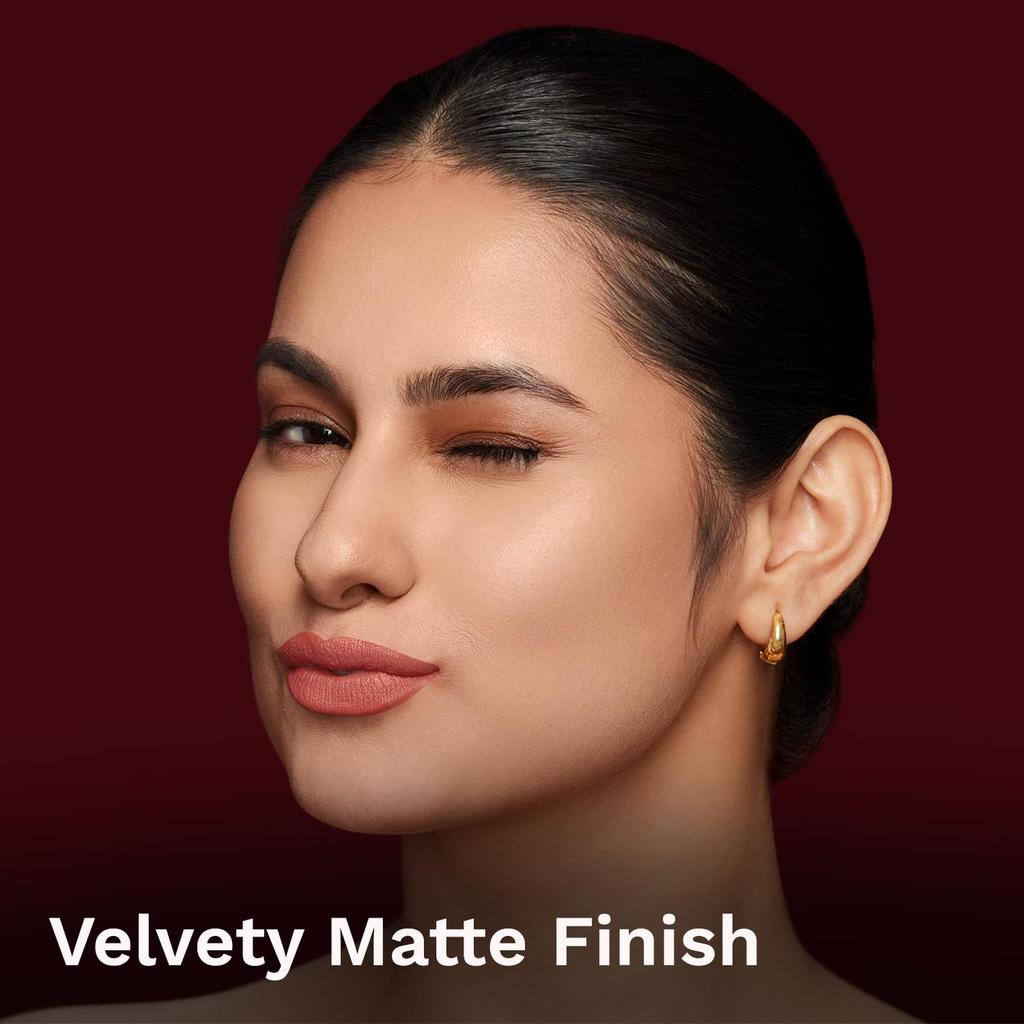 Pilgrim Matte Me Up Bullet Lippenstift 4,2g 1er-Pack | Cremige, leichte, kräftige Lippenfarbe mit LSF 30 Coral Envy-01