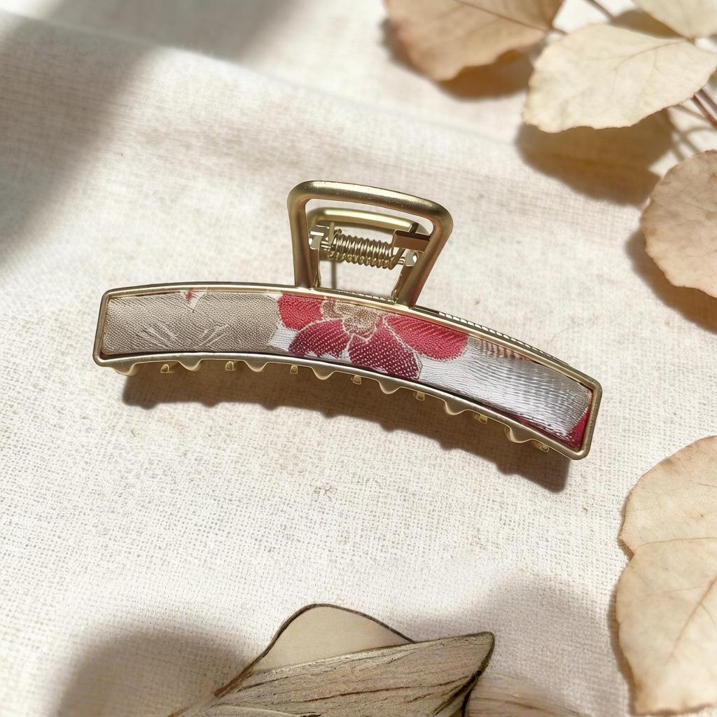 Elegant Handmade Hair Accessories - Retro Chinese-Style Cheongsam Hair Clip