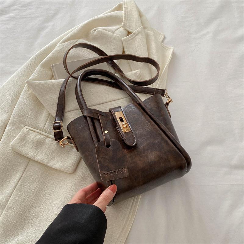 Vintage French Style Retro Shoulder Bag 2024 Spring New Fashion Bucket Bag Pu Material кофейный