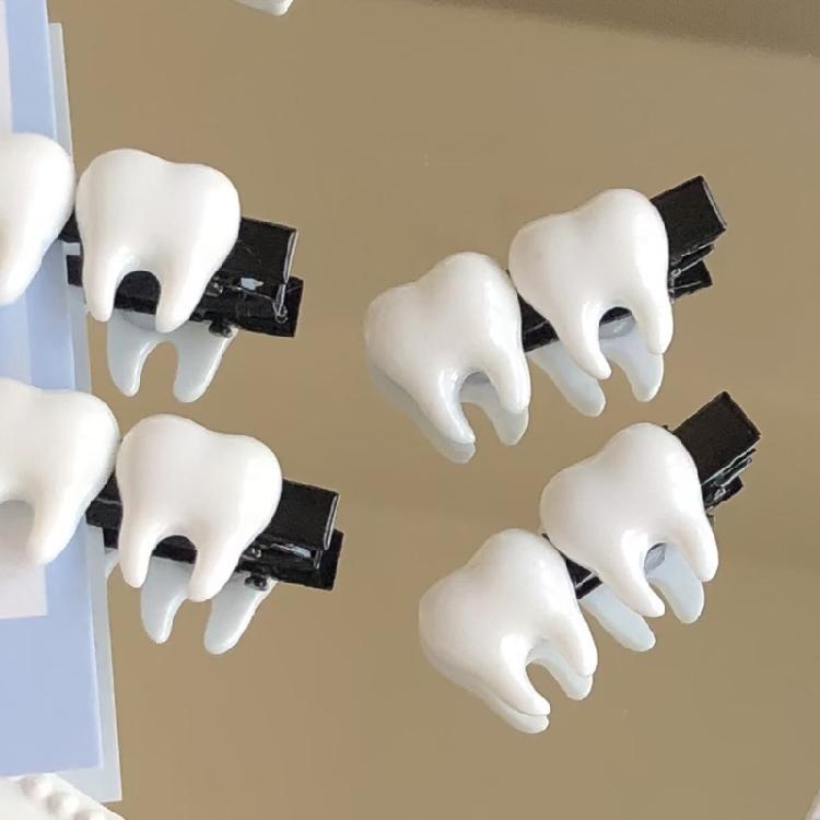 Barrettes Small Tooth for Girl Halloween Theme Parties Cute Hair Clip