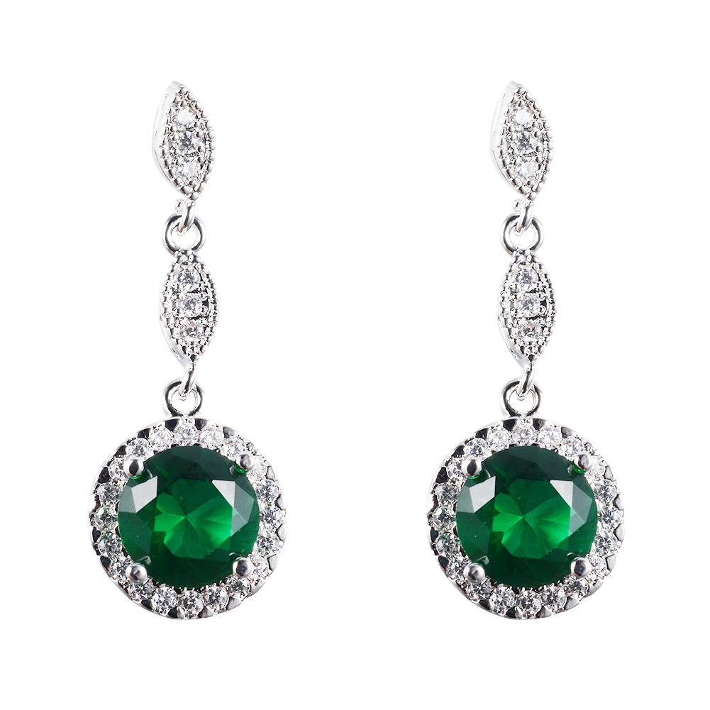 

New Zircon Diamond Earrings with Versatile Style and Fashionable Earrings