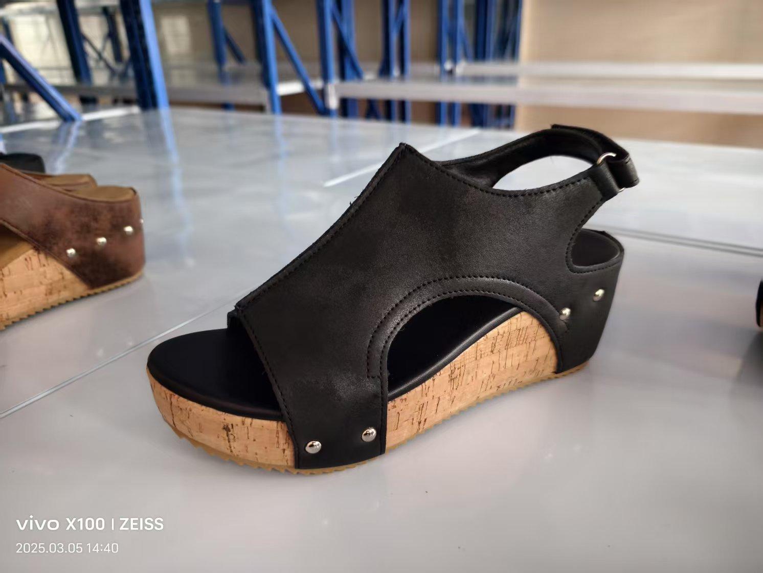 

Foreign trade 2025 Roman sandals flat platform sandals large size shoes fish mouth women spot wedge sandals women 36