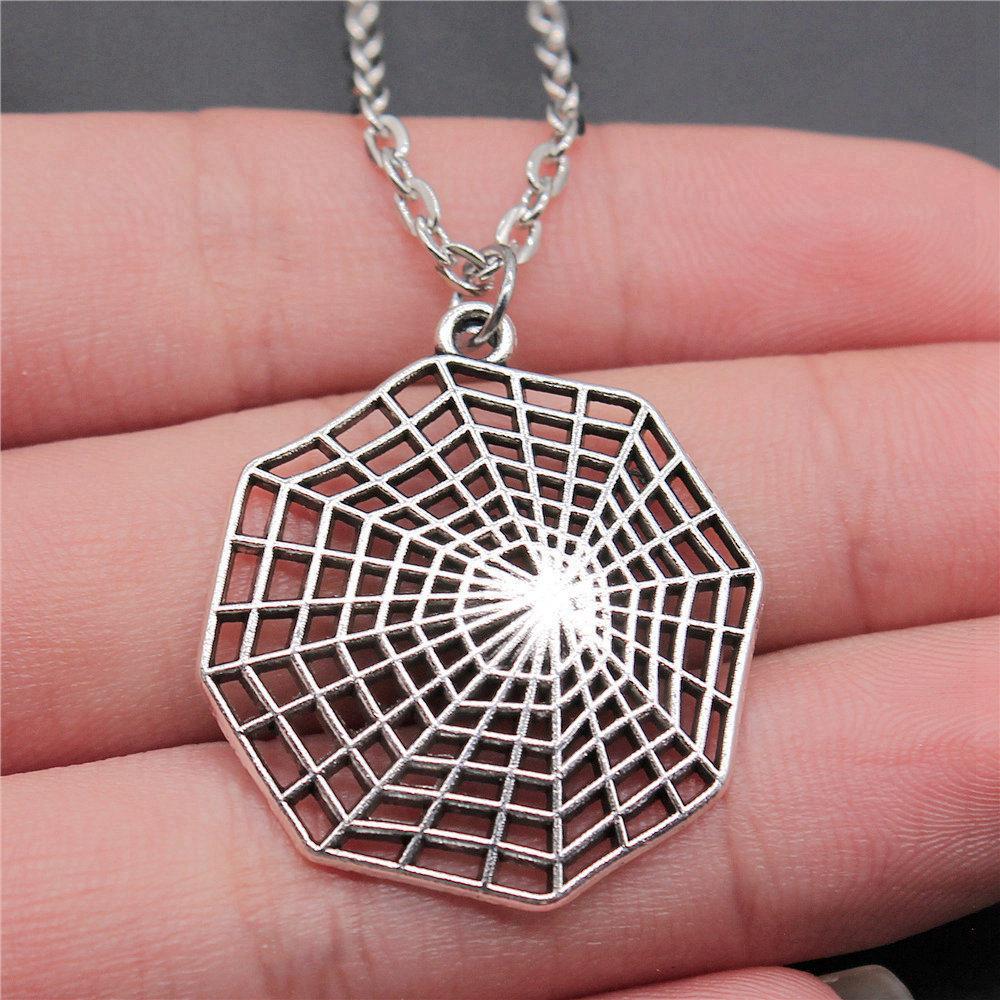 Dragon Snake Spider Gothic Pendant Antique Bronze Metal Daughter Choker Necklace Hot Sale