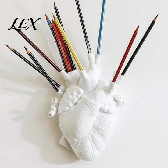 Resin Flower Vase Heart Shaped Vases, Vase, Creative Holder, Modern Art Decorative Style for Home Wedding Valentine Gift Desktop Living Room