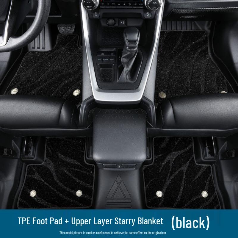 2025 Subaru Forester Easy-to-Clean, Dirt-Resistant Floor Mats