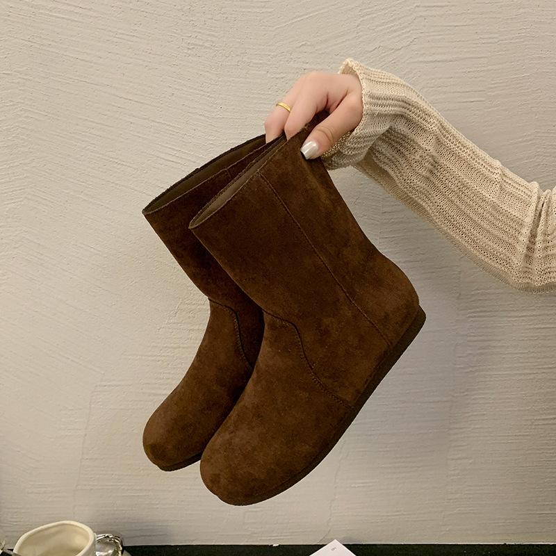 

Корейская версия короткие сапоги босоножки на низком каблуке 2024 зимние сапоги из матовой кожи на молнии универсальные модные сапоги с круглым носком 35 коричневый