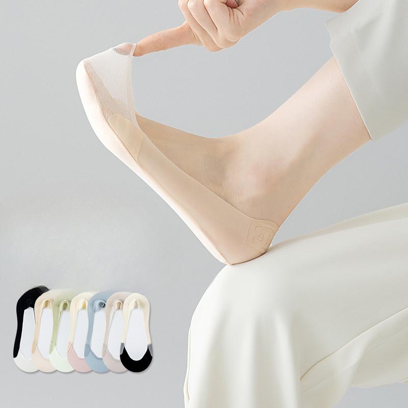 

Women s Summer Ultra Thin Mesh Yarn Breathable Non Slip and Ice Silk Boat Socks 1 pair тілесний