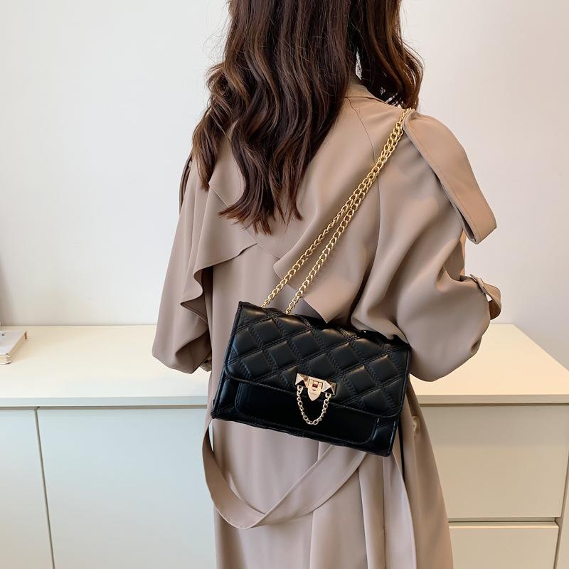 Temperament retro fashion shoulder bag women's 2025 new simple trend diamond chain crossbody small square bag