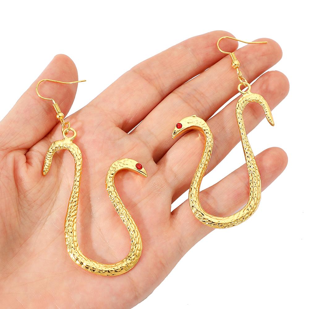 Orecchini Pendenti Serpente Cartone Animato Anime Boa Hancock Prop Cosplay Gioielli Pendenti Orecchini Regali Carini per Feste per Donna Ragazze