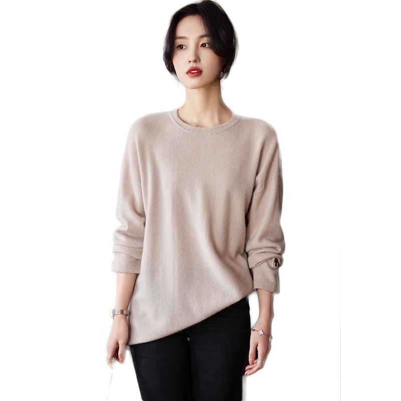 2025 Autumn Women's Mid-Length Pure Wool Knitwear: Loose, Round Neck Korean Style Sweater