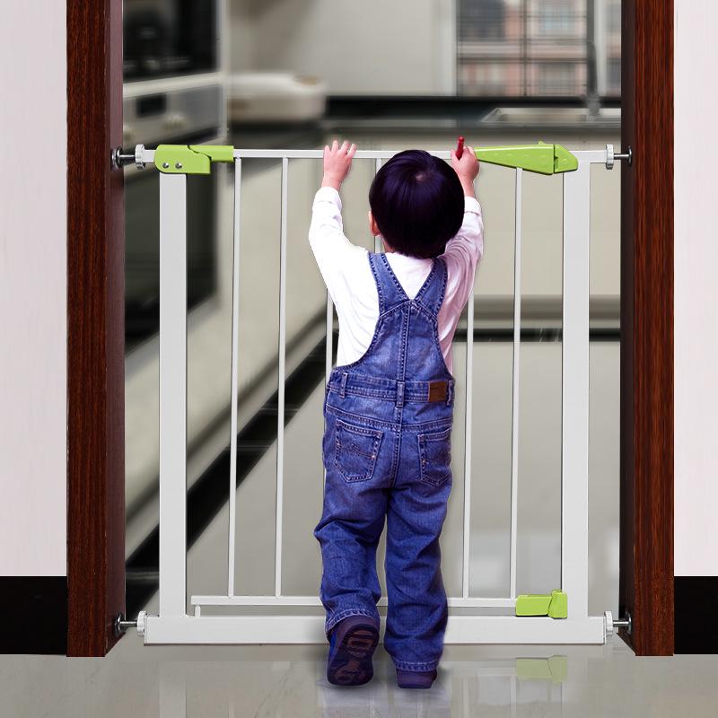 Child & Pet Safety Gate: No-Drill Stair & Door Guard Fence