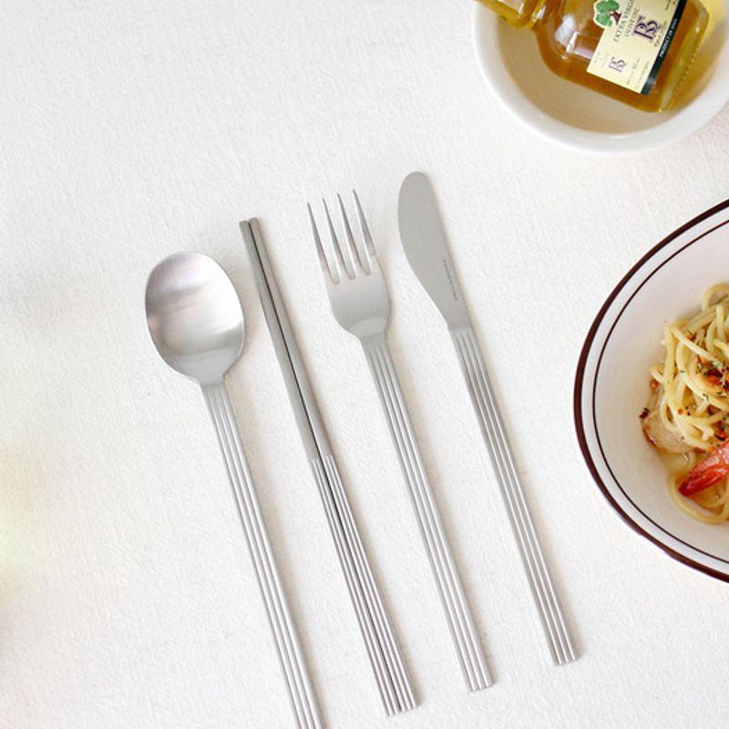 Kamomekitchen [1+1] Pleated Stainless Steel Cutlery 8-Piece Set (Spoon, Chopsticks, Fork, Knife)