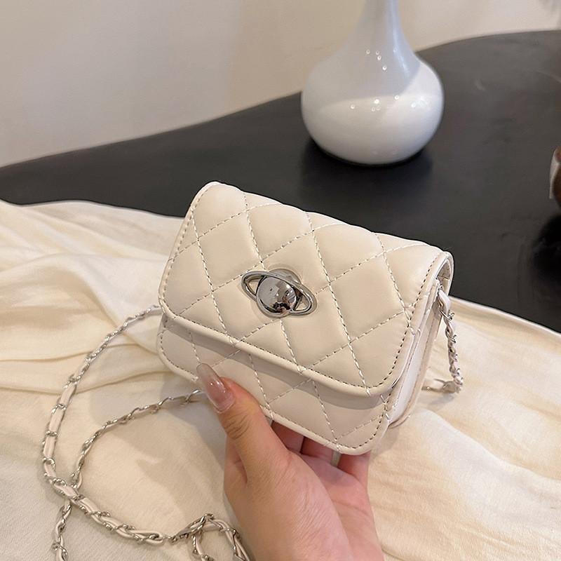 

2024 Trendy Korean Style Crossbody Bag With Elegant Chain Strap For Casual Use бежевий