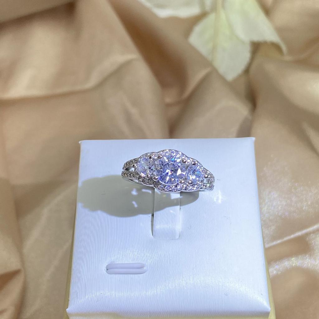 Joias Banhadas a Platina Alta Qualidade Luxo Zircônia 3A Anéis Modernos Europeus e Americanos