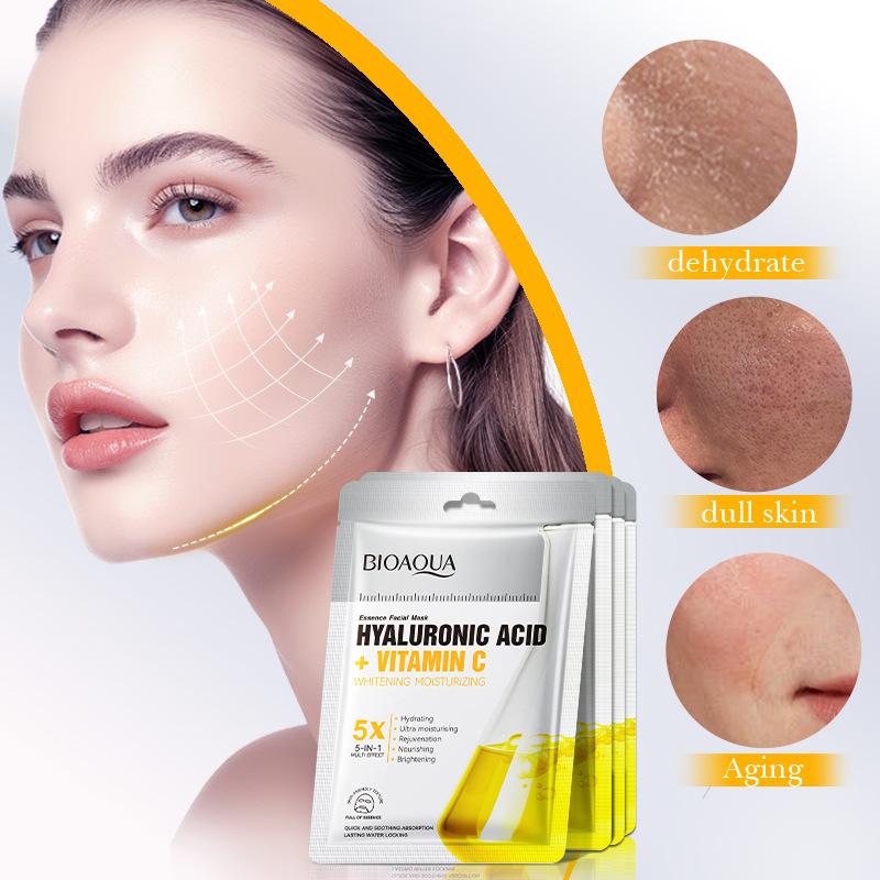 Maschera schiarente e idratante con acido ialuronico e vitamina C che idrata e tonifica la pelle.