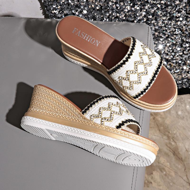 Summer New Flat-bottomed Slope Heel Cool Slippers Women's Muffin Thick-bottomed Colored Sequins Student One-word Slippers