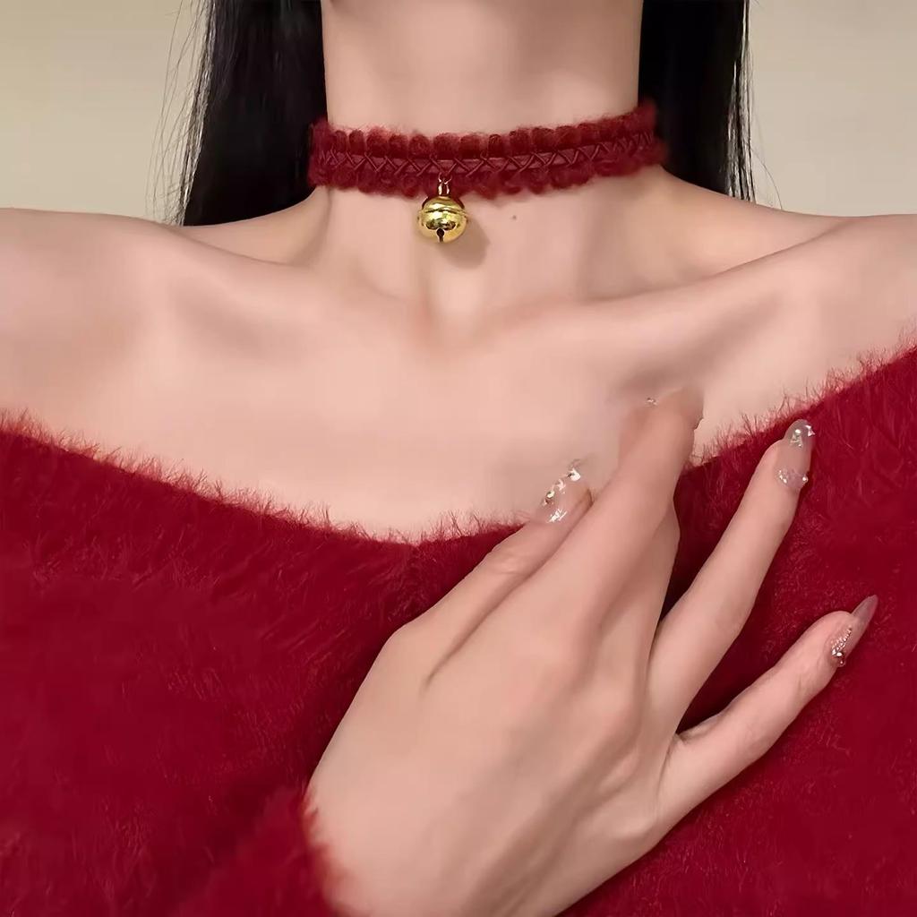 Festlig Stickad Halsband med Bjällra Hänge för Kvinnor - Sött, Mysigt, Mångsidigt Vintertillbehör
