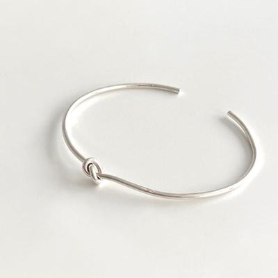 Mi0 Knot Bracelet