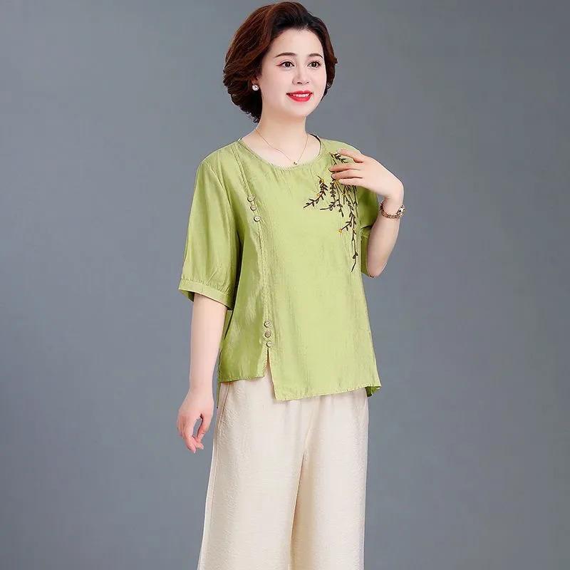 Sommer-Kurzarm-Baumwoll-Leinen-T-Shirts für Mütter, lockere bestickte Oberteile für Frauen mittleren Alters und ältere Frauen
