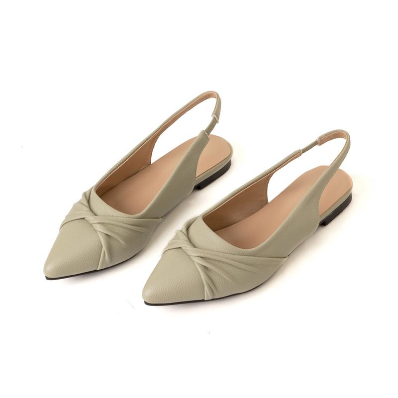 Women's Flat-soled Sandals Summer New Comfortable Versatile Pointed Large-size Sandals
