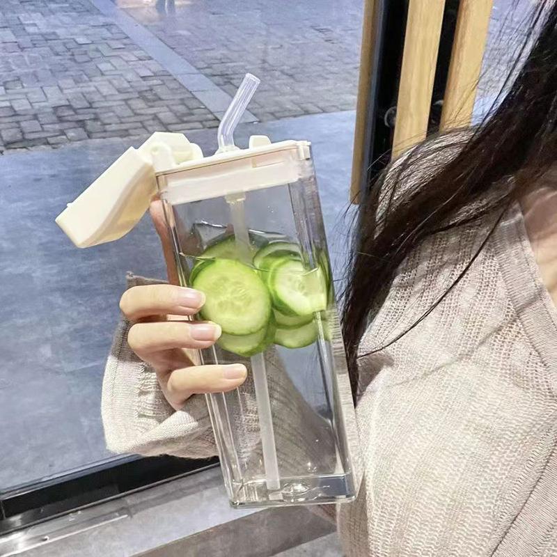 

Accompanying cup Sports cup Net Red flat portable square box transparent water cup girls high appearance horizontal rectangular белый
