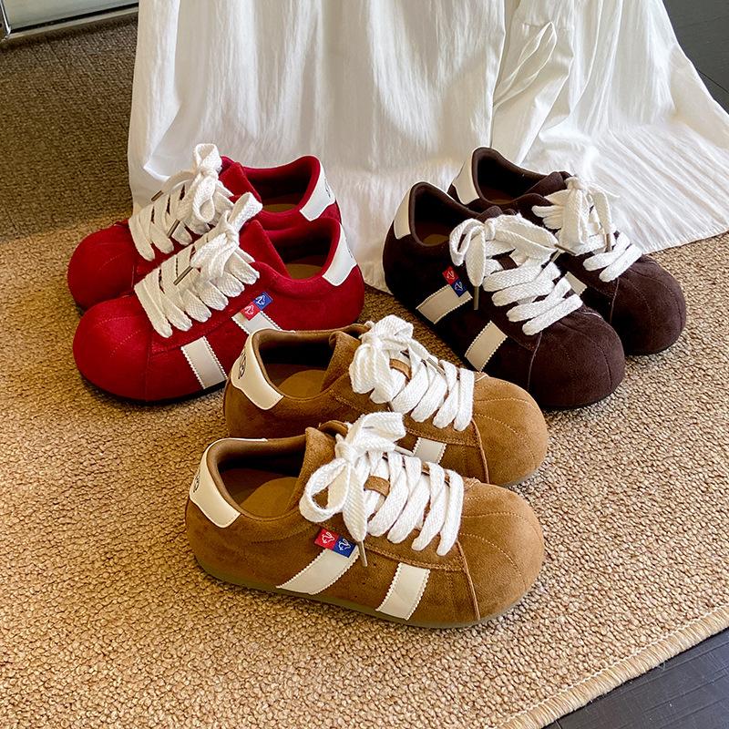 2025 Herbst neue Retro Innenhöhe erhöhen Merad Schnür-Capybara großer Kopf Deutsche Trainingsschuhe lässige Board-Schuhe Damen