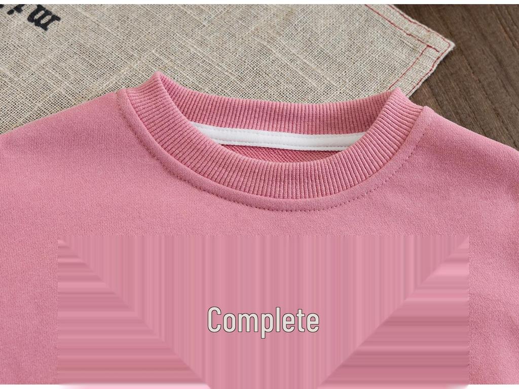 Girls' 2025 Autumn Heart Design Loose Pullover Top